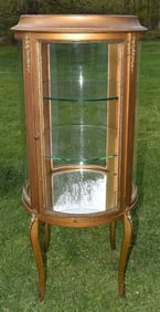 FRENCH STYLE GILT MAHOGANY CIRCULAR VITRINE W/ORMOLU