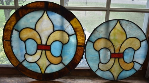 2 BOY SCOUT FLEUR DE LIS SLAG/STAIN GLASS CENTERS