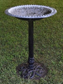 CAST IRON/ALUMINUM BIRD BATH, 20TH C., H. 28"