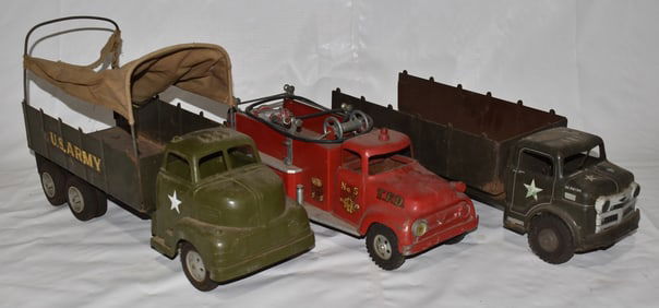 LOT ASST. VINTAGE TOYS INCL. TONKA, MARX US ARMY 1950