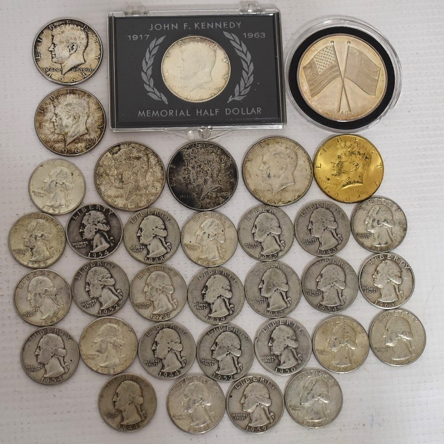 LOT ESTATE SILVER COIN INCL. WASHINGTON/KENNEDY QTRS.+ (1 of 10)