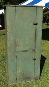 COUNTRY PAINTED PINE 2 DOOR CUPBOARD, 19TH C.