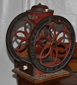 RARE LANDER'S FRARY & CLARK COFFEE MILL, NEW BRITAIN CT