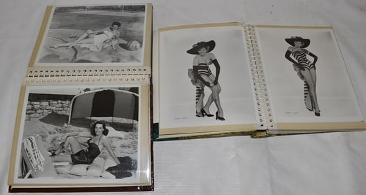 APPROX. (83) JANE RUSSELL BLACK & WHITE GLOSSY S