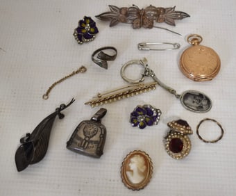 LOT ASSORTED ESTATE JEWELRY FINDINGS, C. 1950/60