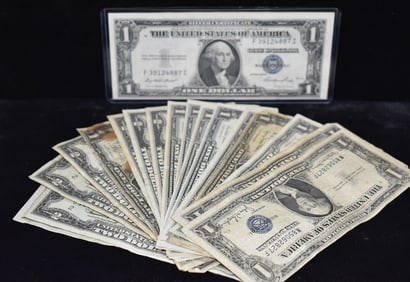 LOT ESTATE US CURRENCY INCL. 1935E SILVER CERTIFICATES