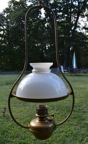 VICTORIAN BRASS HANGING LIGHT FIXTURE, 20TH C., H. 36"