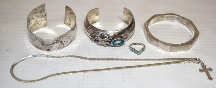LOT ASSORTED CONTEMPORARY STERLING INCL. BRACELETS, ETC