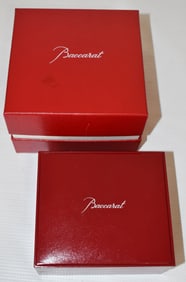LOT (2) BACCARAT CRYSTAL PAPER WEIGHTS, 20TH C.