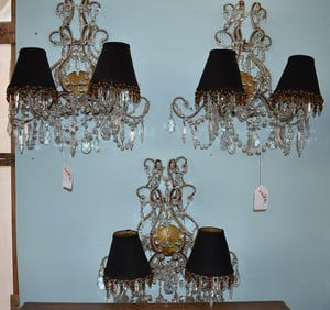 FRENCH STYLE TEARDROP CHANDELIER W/3 SCONCES C. 1940/50