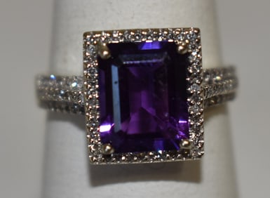 ART DECO 14KT WH. GOLD/AMETHYST COCKTAIL RING, C. 1970