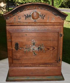 PENN. DUTCH PAINTED YELLOW PINE SPICE CABINET, 18TH C.