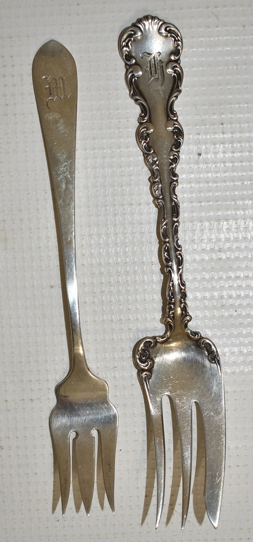 (2) STERLING PICKLE FORKS, WHITING/STEIFF, W. 1.6 OZ.: LOT (2) STERLING PICKLE FORKS, WHITING/STEIFF, W. 1.6 OZ.