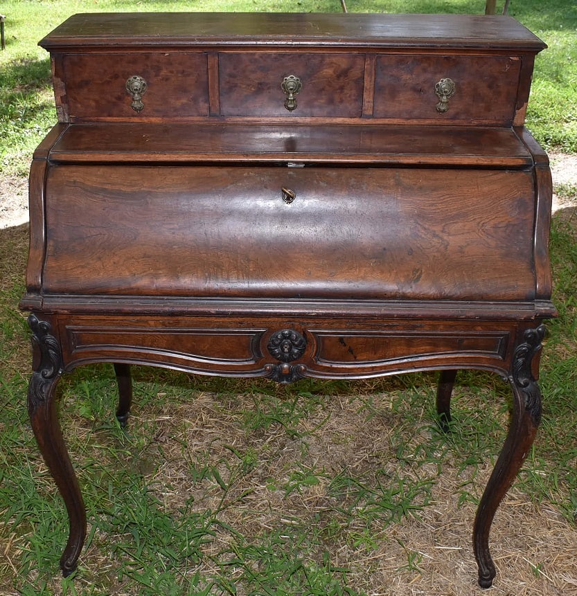 FRENCH LOUIE 15TH STYLE DROP FRONT/PULL OUT DESK (1 of 10)