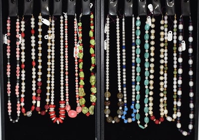 2 TRAYS NECKLACES INCL PEARL/CARNELIAN/JADE/PINK CORAL+