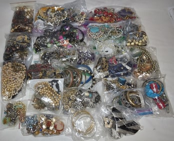 HUGE LOT ASSORTED CONTEMPORARY COSTUME JEWELRY, 20TH C.