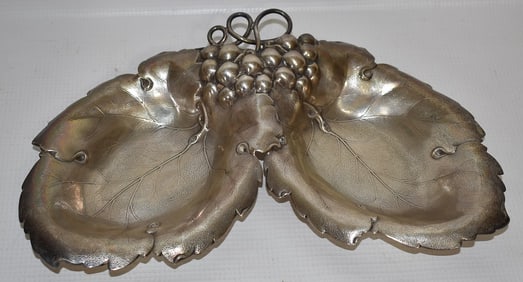 GORHAM STERLING GRAPE LEAF PATTERN MINT DISH, 20TH C.