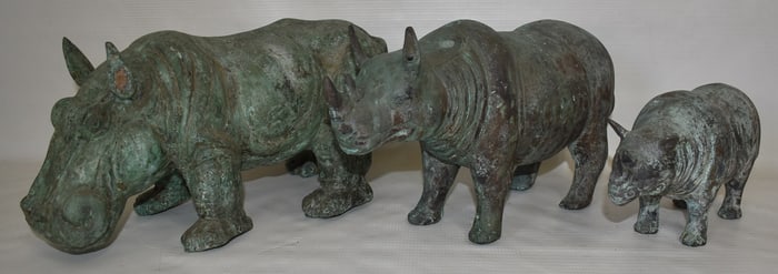LOT (3) CONTEMPORARY CAST BRONZE HIPPO/RHINOS, 20TH C.