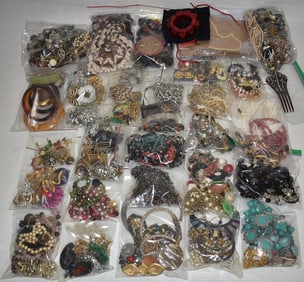 HUGE LOT ASSORTED CONTEMPORARY COSTUME JEWELRY, 20TH C.