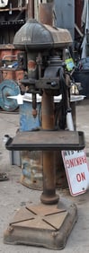WALKER-TURNER LARGE MACHINE SHOP GRADE DRILL PRESS