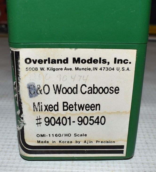 8 BRASS H.O. TRAINS INCL. RAIL CARS, TANKER, CABOOSE + - 5