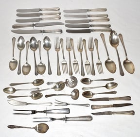 LOT ASSORTED TOWLE STERLING FLATWARE W/SERVING PIECES