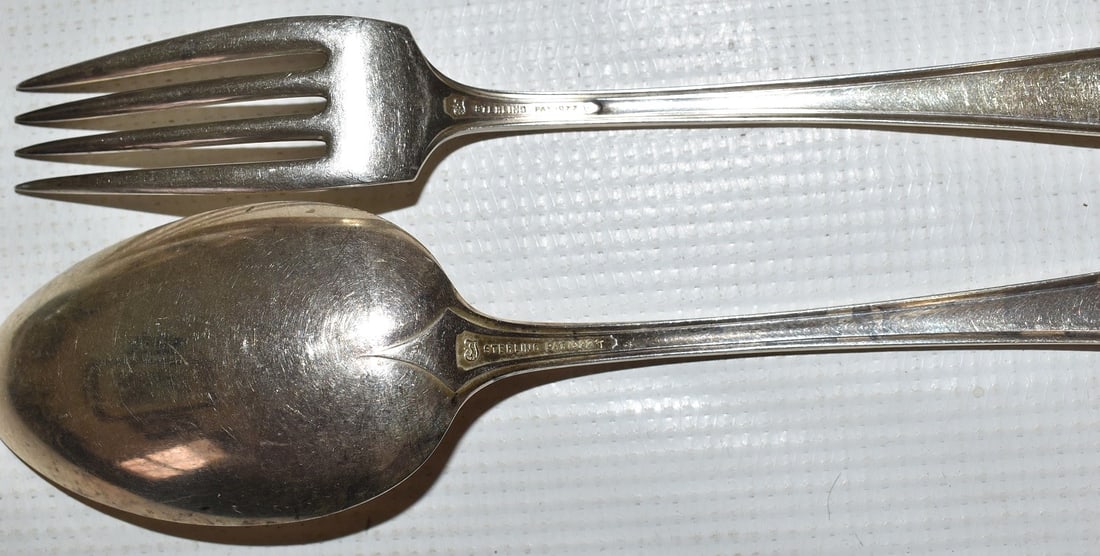 LOT ASSORTED TOWLE STERLING FLATWARE W/SERVING PIECES - 7