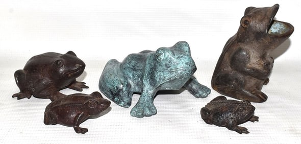 LOT (5) BRONZE FROGS, 20TH C., L. LONGEST 6"