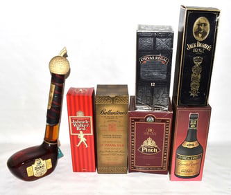 LOT (7) ASSORTED COLLECTABLE LIQUOR BOTTLES, 20TH C.