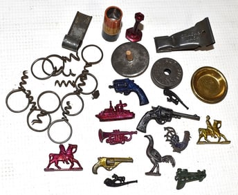 LOT (19) ASSORTED EARLY CRACKER JACK PRIZES, 20TH C.