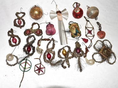 LOT ASSORT. VINTAGE GLASS/TINSEL/DIE CUT CHRISTMAS ORN.