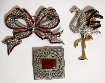 LOT (3) ASSORTED ART DECO BROOCHES INCL. STORK, BOWTIE