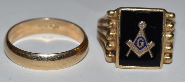 (2) 14KT YW GOLD RINGS, MENS MASON/WEDDING BAND 8.3 DWT