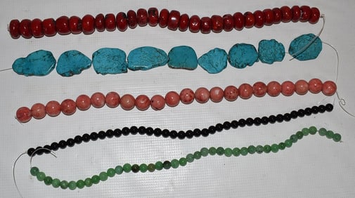 LOT ASSORTED BEADS INCL. TURQUOISE, CORAL, JADE, 20TH C