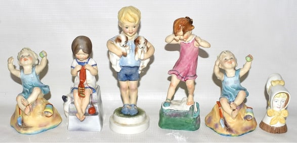 LOT (6) WORCESTER FIGURINES