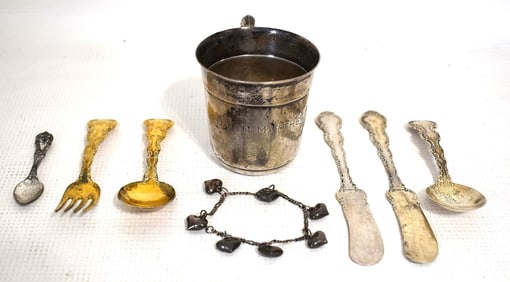 LOT ASST STERLING INCL. CHILDS CUP/CUTLERY, 20TH C.