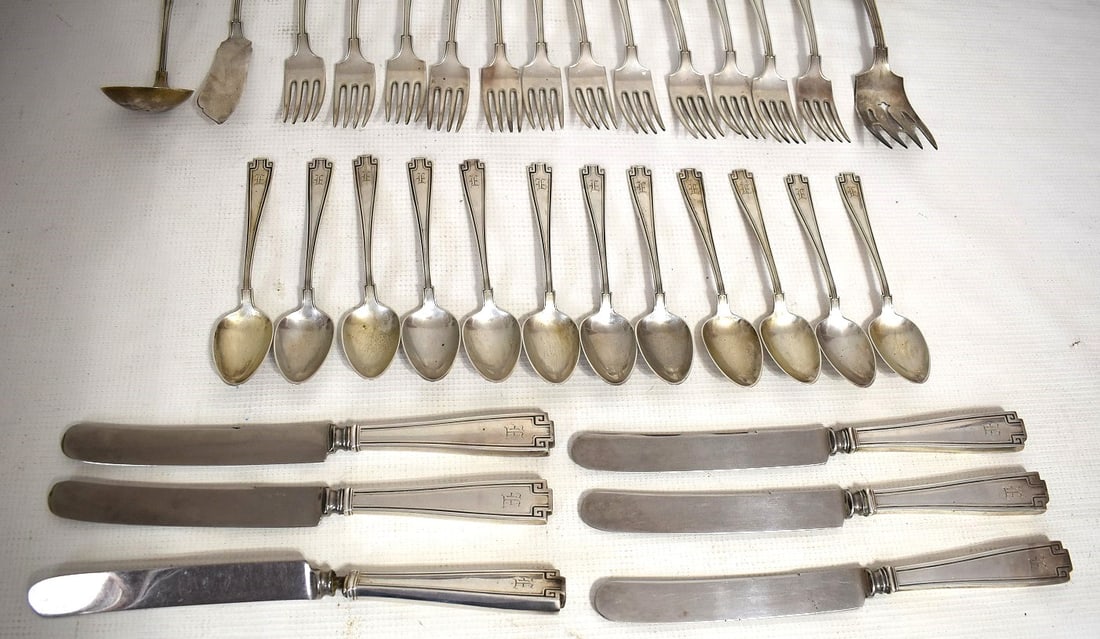 GORHAM ETRUSCAN PATTERN FLATWARE SERVICE, C. 1920 - 3