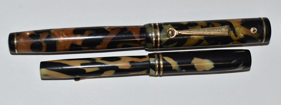 LOT (2) VINTAGE WAHL EVERSHARP 14KT SIGNATURE/CONKLIN: LOT (2) VINTAGE WAHL EVERSHARP 14KT SIGNATURE/CONKLIN, C. 1920/30