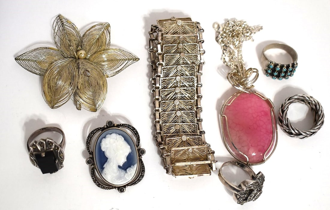 LOT ASSORTED STERLING JEWELRY FINDINGS, W. 4.2 OZ. (1 of 7)