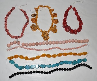 LOT ASSORTED BEADS INCL. TURQUOISE, CORAL, AMBER