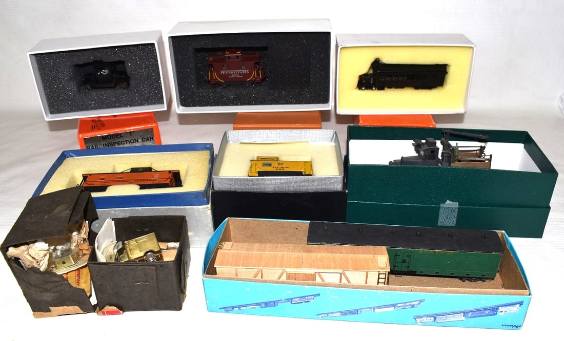 9 BRASS H.O. TRAINS INCL. RAIL TOW TRUCK/TIN LIZZY CAR+ (1 of 10)