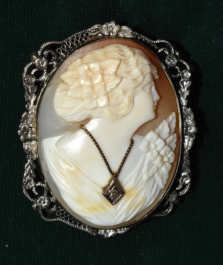 ART DECO 14KT WHITE GOLD/DIAMOND CAMEO, C. 1920 (1 of 5)