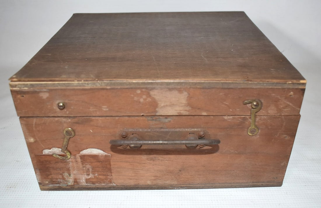YODER INSTRUMENTS SEXTANT (CASED) 20TH C. - 5