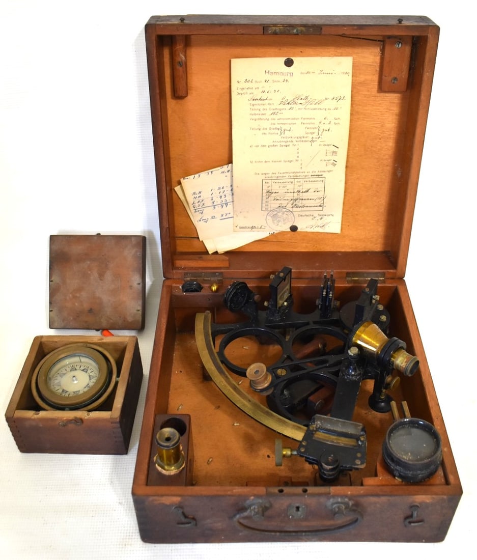 2 C. PLATH BRASS/IRON SEXTANT, HAMBURG GERMANY (1 of 12)