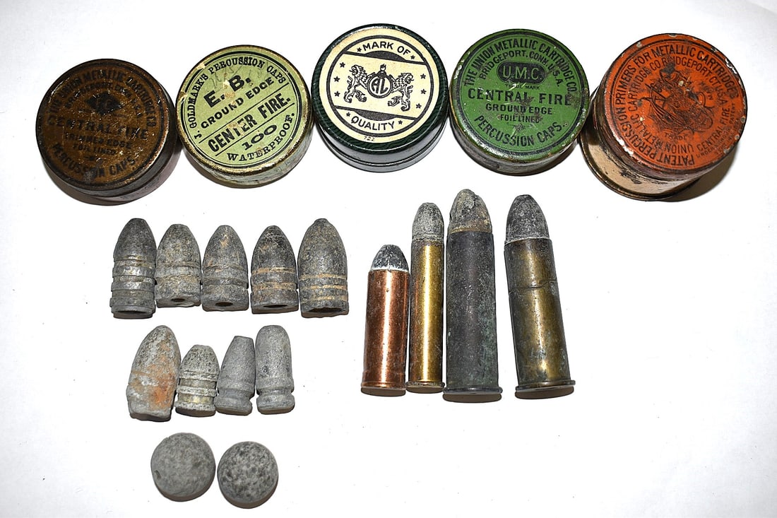 LOT ASSORT. EARLY PRIMER CAPS, LEAD BULLETS (CIVIL WAR) (1 of 2)