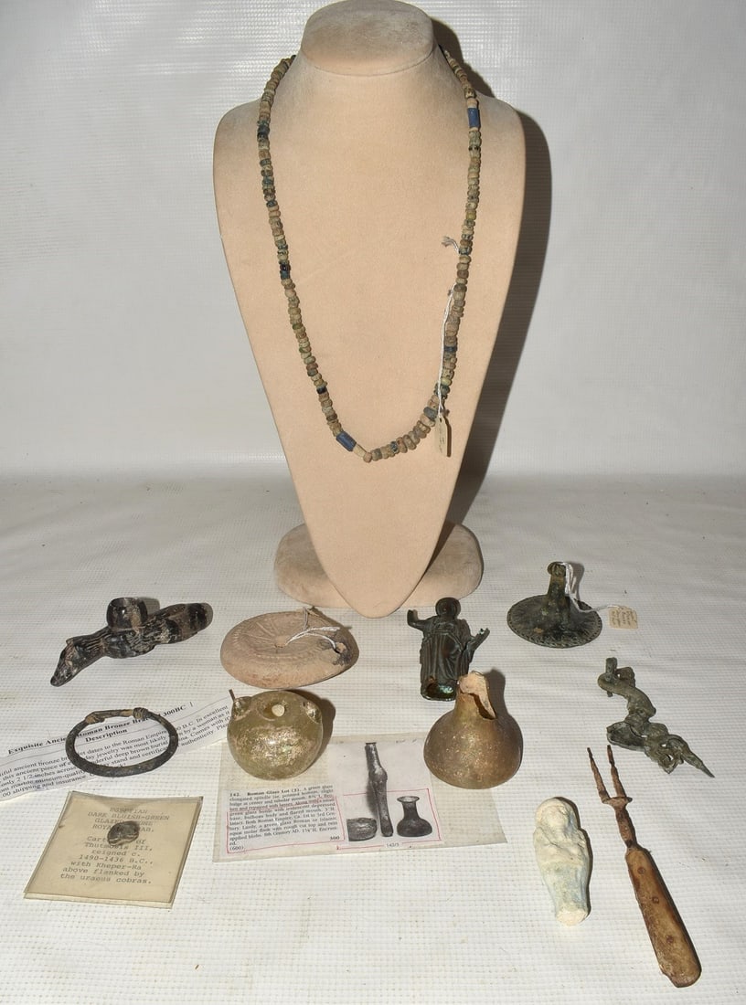ASST ROMAN GLASS, EGYPTIAN SCARAB, FLUID LAMP, BRONZE++ (1 of 15)