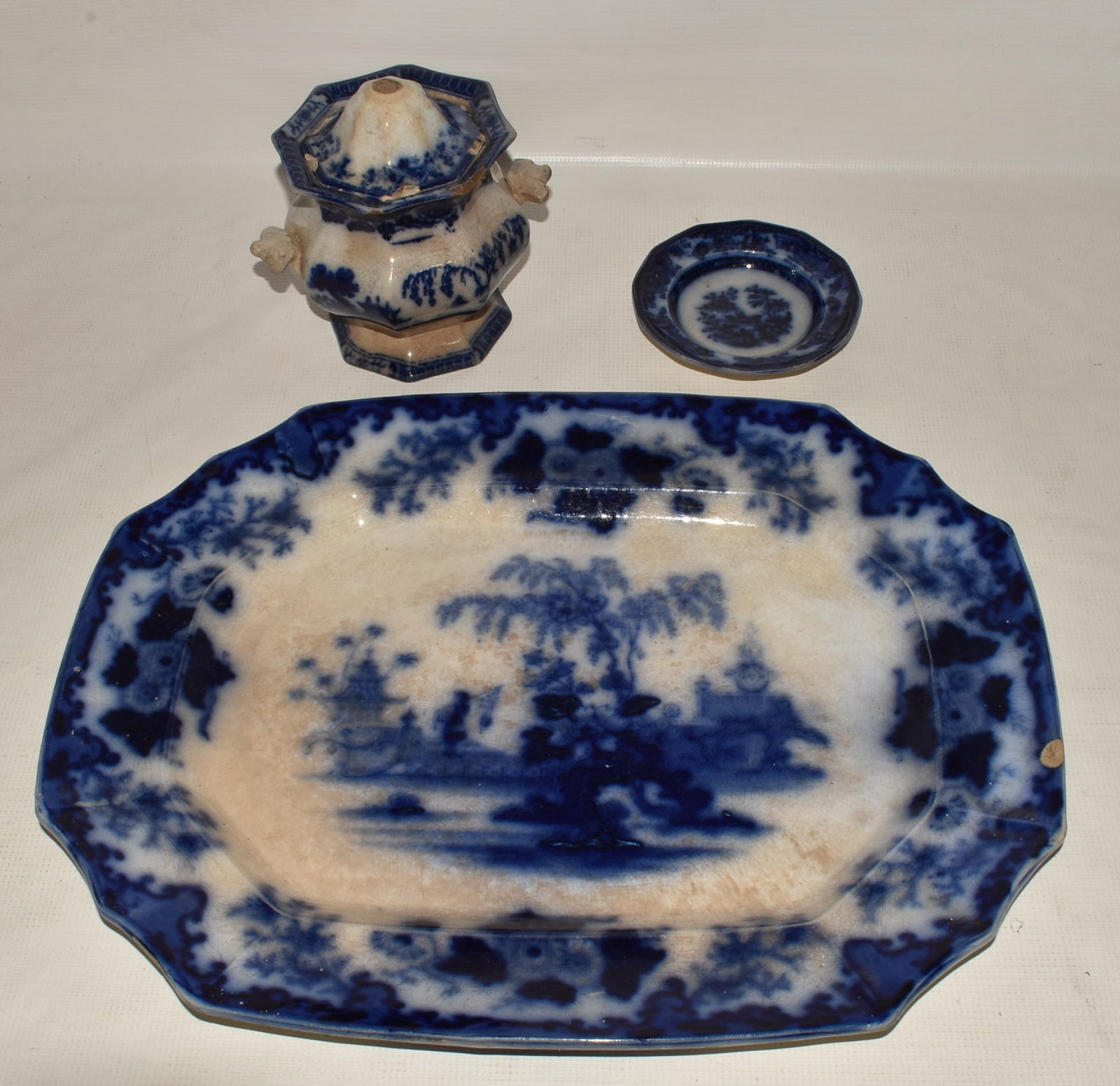 LOT (3) EARLY FLOW BLUE PORCELAIN 19TH C. (1 of 20)