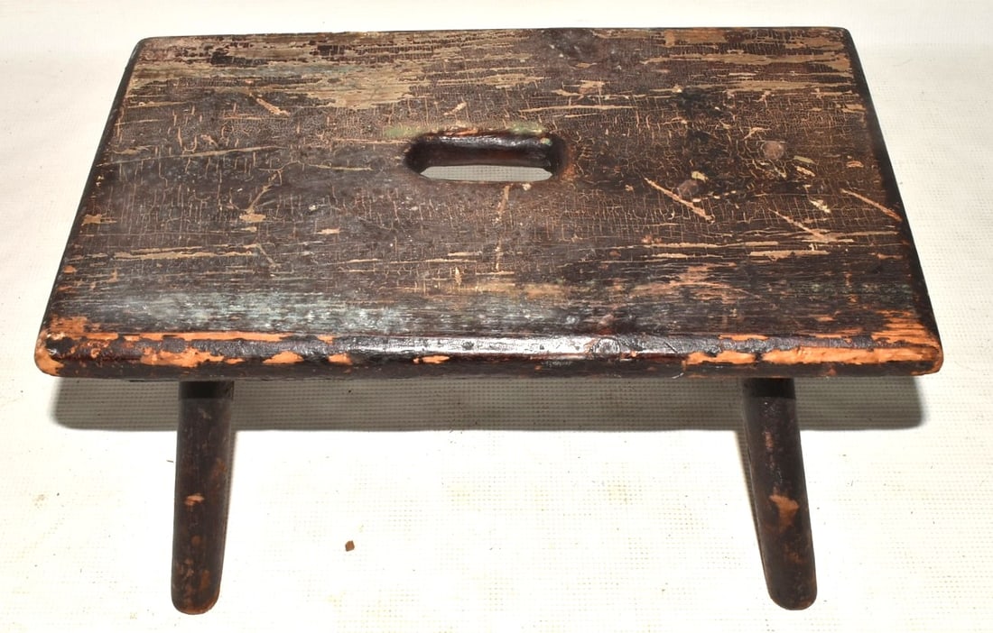 COUNTRY PAINTED PINE FOOTSTOOL, 19TH C., H. 8" (1 of 4)