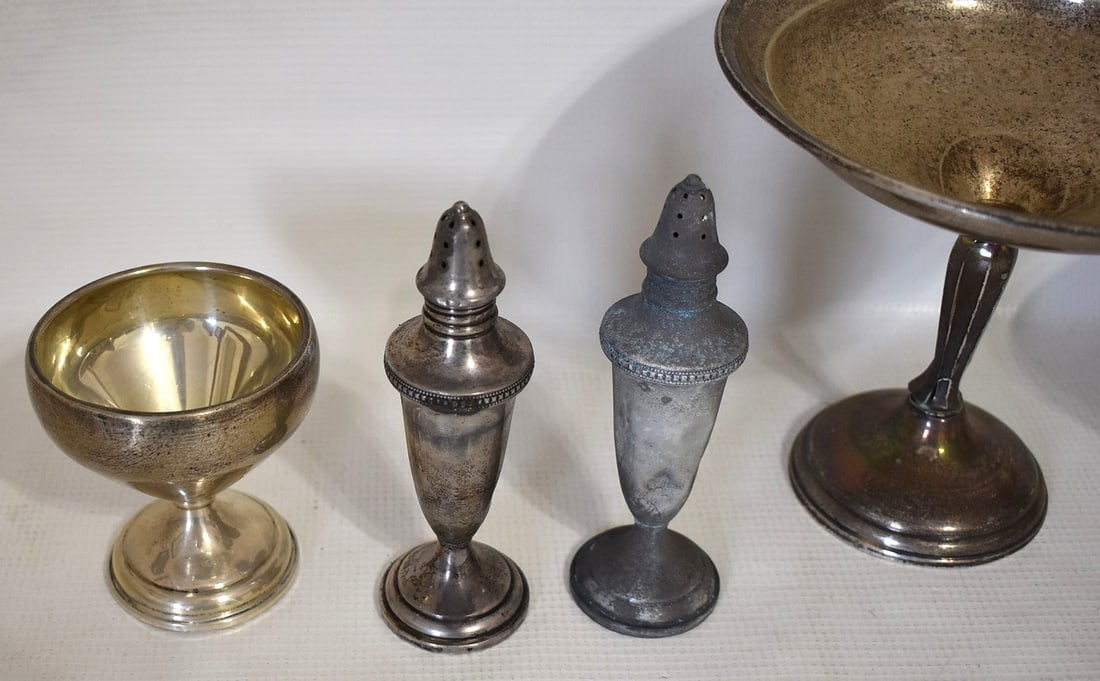 LOT ASSORTED STERLING INCLUDES COMPOTES, ETC. 20TH C. - 4