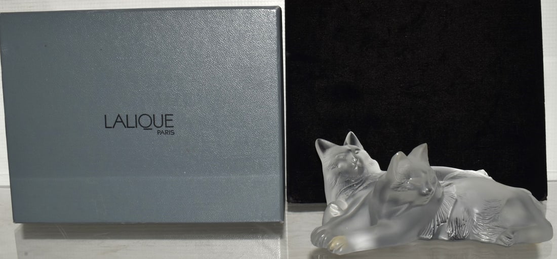 LALIQUE FROSTED ART GLASS CATS PAPERWEIGHT L. 6" (1 of 8)